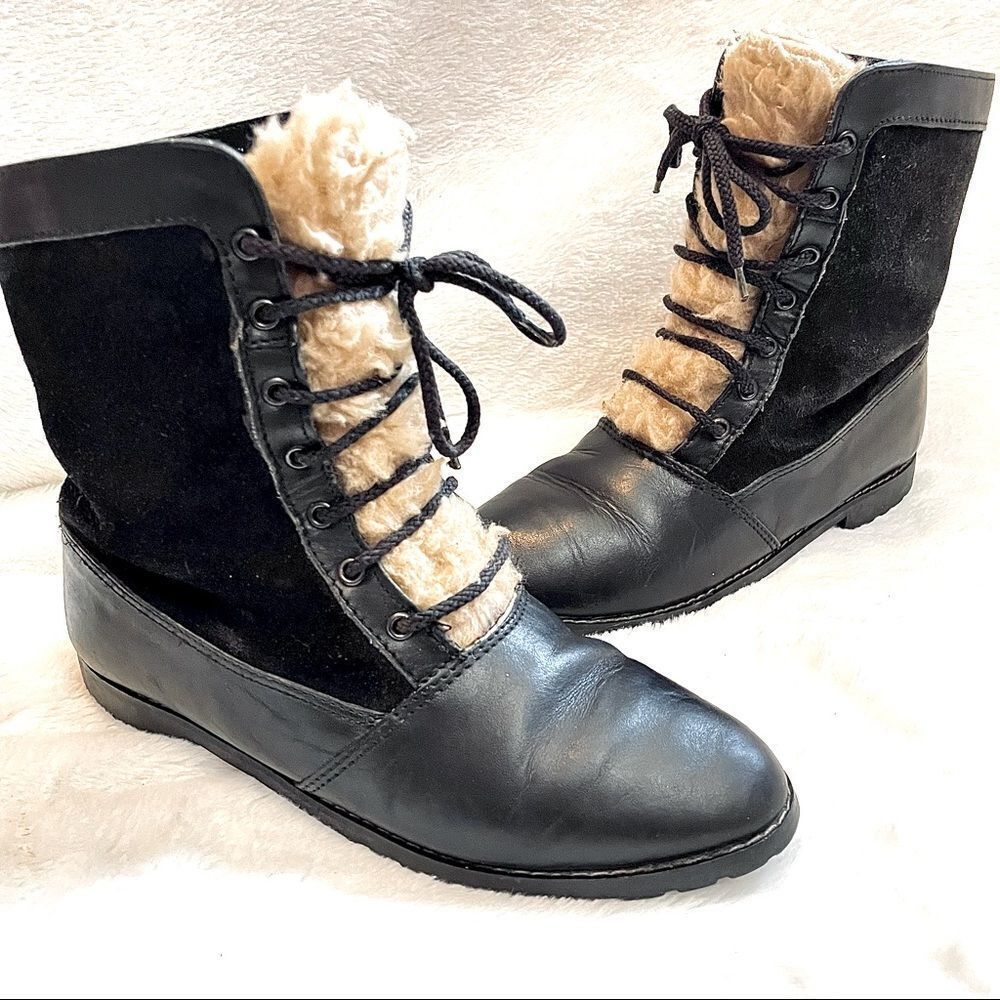 💥Host Pick!💥 Vintage 1970s Romanian Black Leather Sherpa Boots